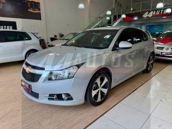 CHEVROLET CRUZE 1.8 LT 16V FLEX 4P MANUAL CHEVROLET CRUZE 1.8 LT 16V FLEX 4P MANUAL